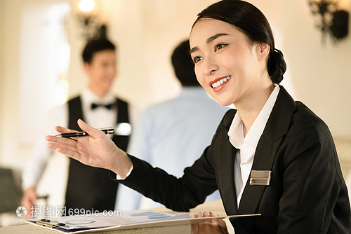 男人和女人戶內(nèi)服務(wù)業(yè)女酒店員工